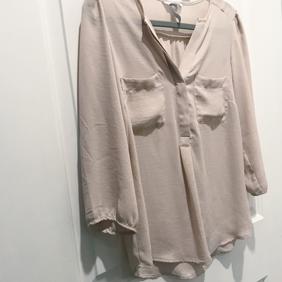 Women’s H&M Shirt-Size 10 - Picture 3 of 9